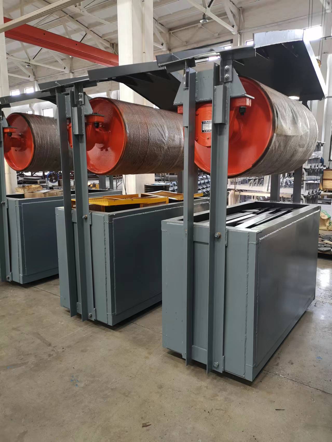 Belt conveyor mitsangana lanja tensioning fitaovana